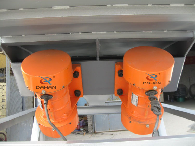 520直線篩雙電機(jī)